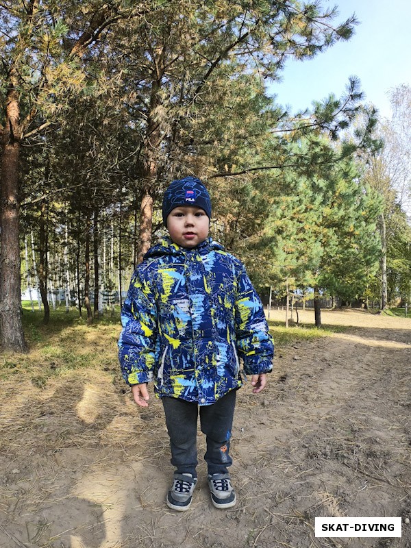 Леонов Иван, как и папа замирает при виде направленной на него камеры