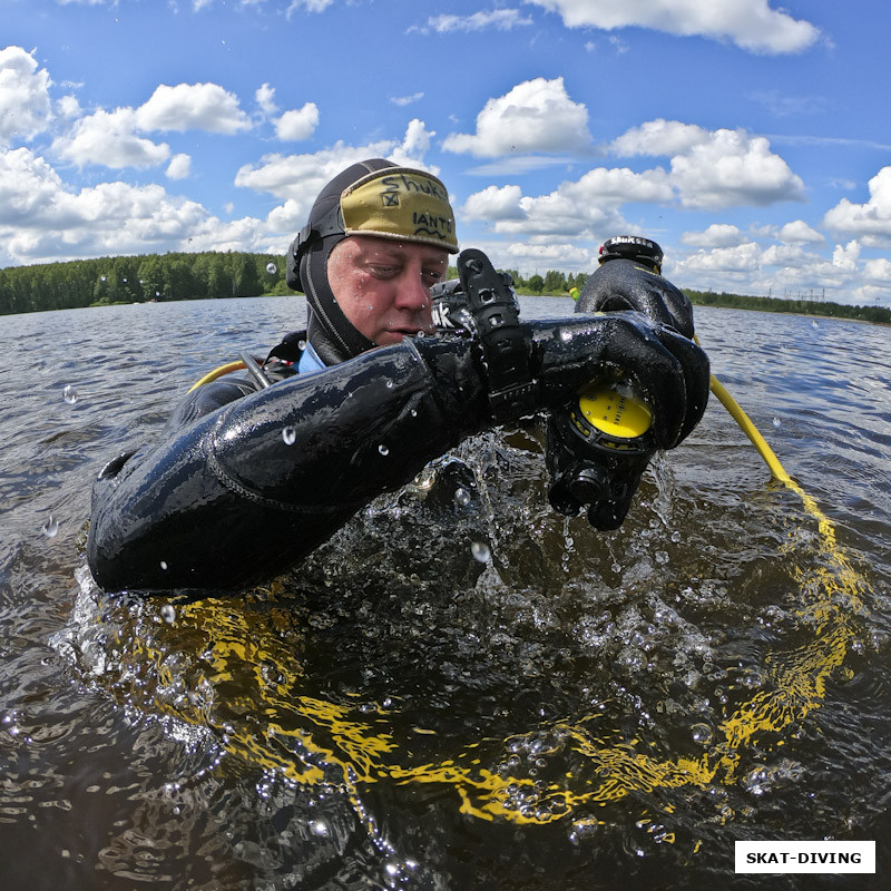 Шукста Игорь, готовая фотография в журнал по дайвингу получилась, очень круто