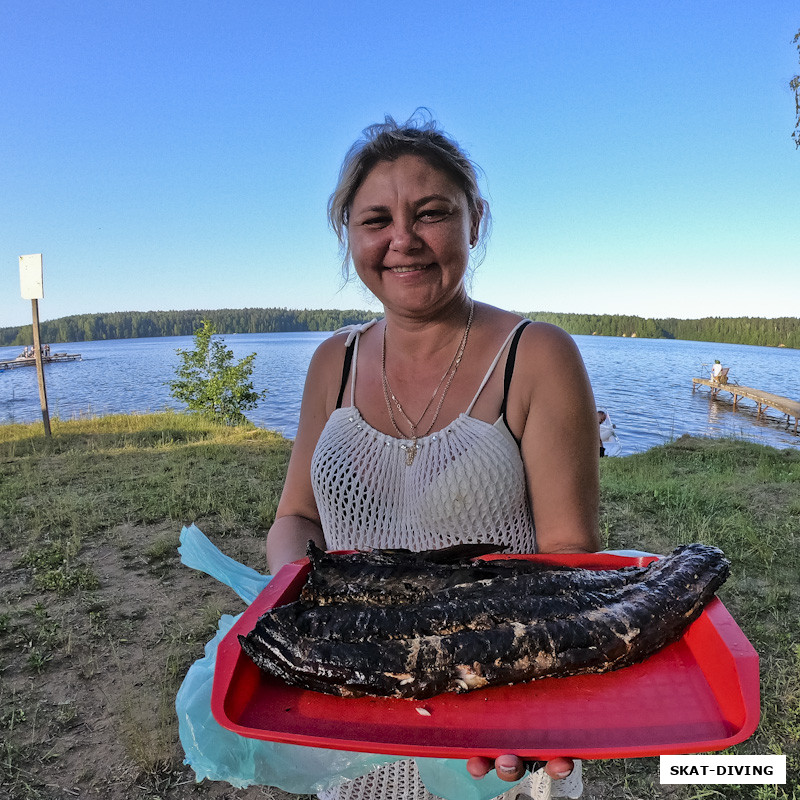 Леонова Наталья, нашла время закоптить для клуба толстолоба