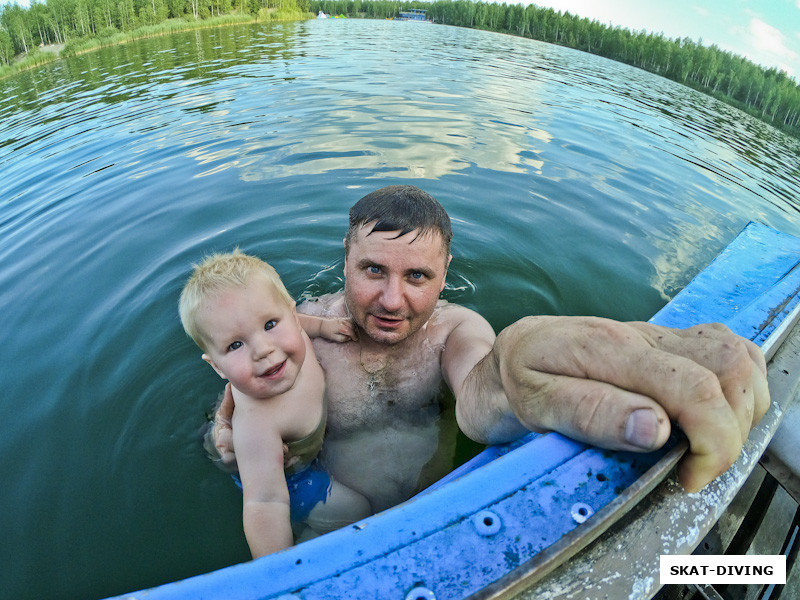 Субботин Мирон, Субботин Валерий, вечернее купание для взрослых и детей