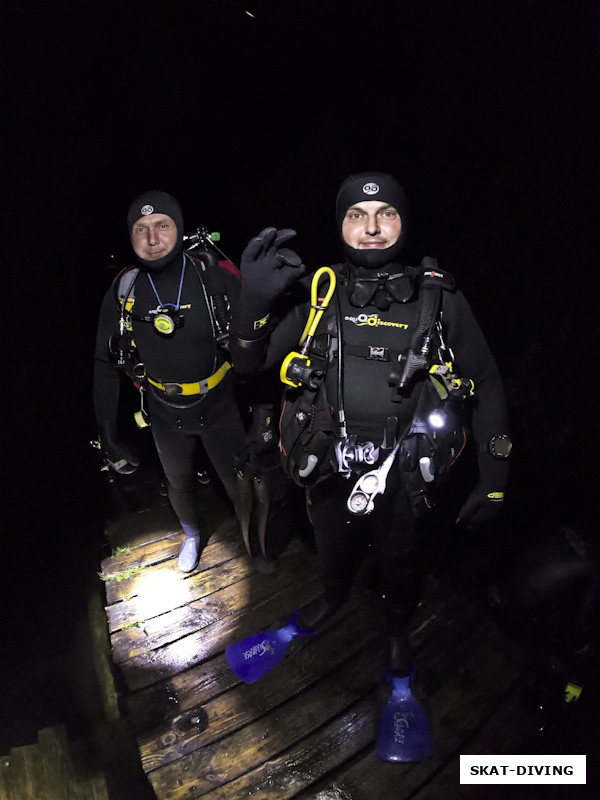 Азаркин Юрий, Лукавый Дмитрий, после теории по NIGHT DIVE студенты отправлялись с клубными профессионалами под воду