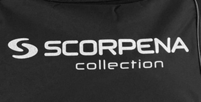 На сумку нанесен стильный логотип компании «SCORPENA».