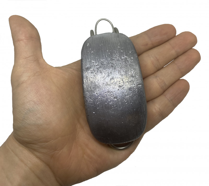 Размер груза - 9х5х1.3см