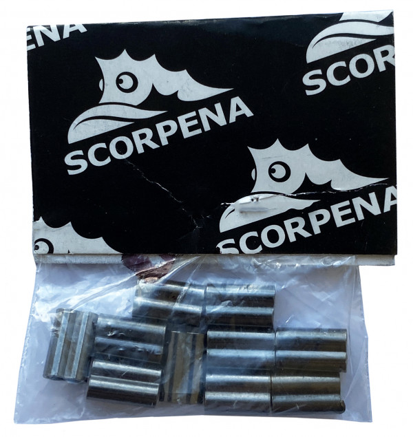 Продаются в фирменной упаковке «SCORPENA».