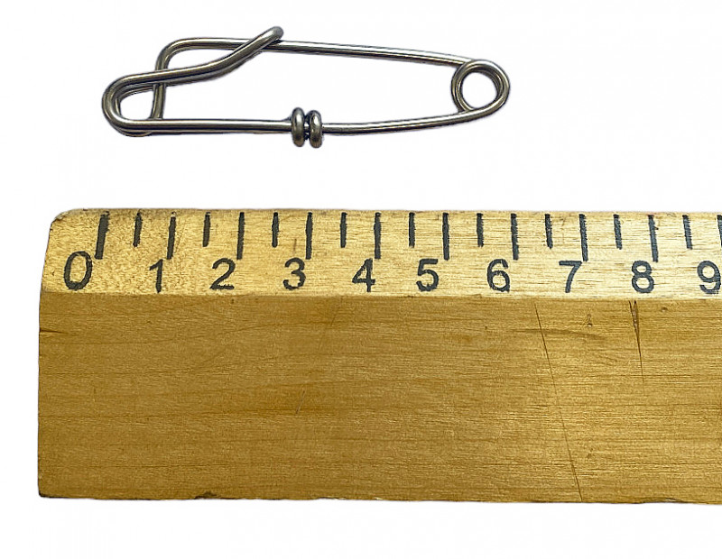 Длина карабина - 6см.