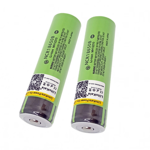 В комплекте с фонарем два аккумулятора «18650 LI-ION» без защиты (3400mAh 3.7V). Компания «DELFiN» рекомендует использовать в фонарях именно такие, это продлевает работу фонаря на севших АКБ.