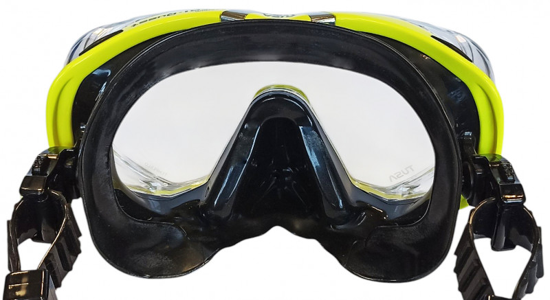 Обтюратор маски с округлыми краями и удобной посадкой по линиям наилучшего прилегания к лицу.