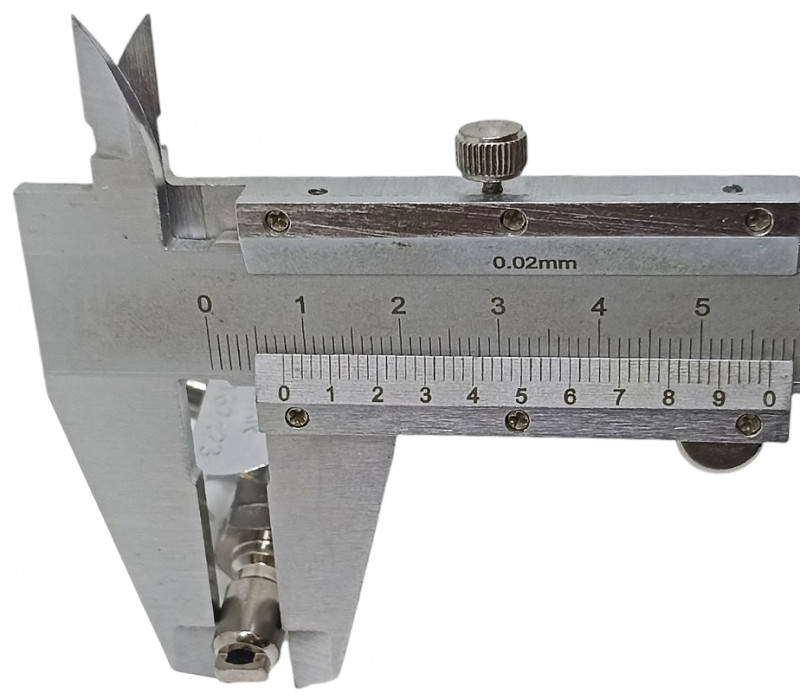 Диаметра посадочной части в инфлятор - около 8мм.