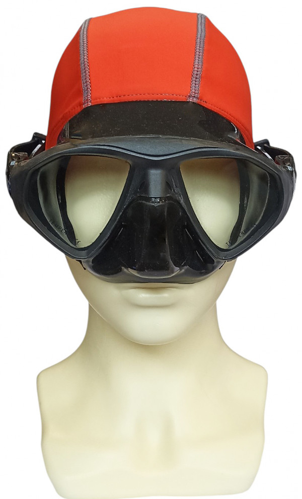 Унисекс, подойдет взрослым с узким лицом и детям.