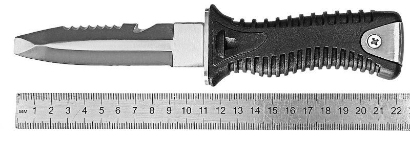Длина режущей части (лезвия) - около 8.9см, общая длина клинка - примерно 11см.