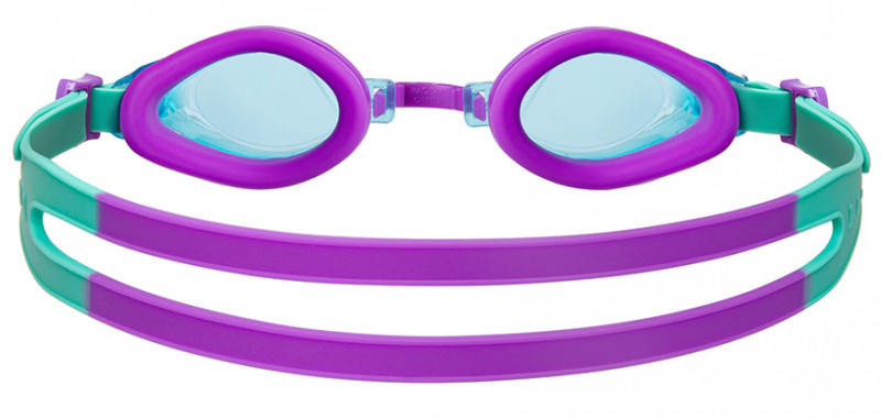 Раздвоенный ремешок мягко и удобно фиксирует очки на голове пловца.