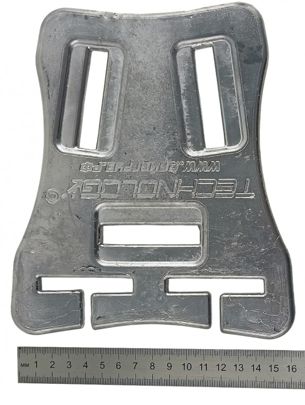 Ширина плиты - примерно 16см.