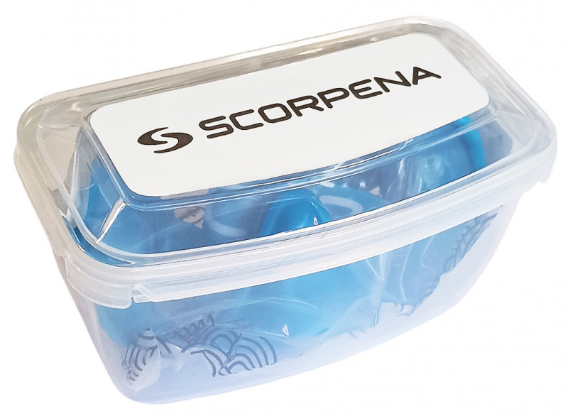 В комплекте удобный и практичный бокс для транспортировки и хранения маски.