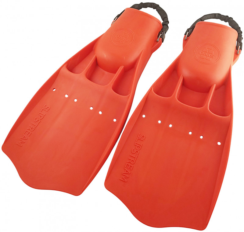 «SLIPSTREAM» от компании OMS - это самые крутые профессиональные ласты для технического и рекреационного дайвинга с высокой эффективностью гребка.