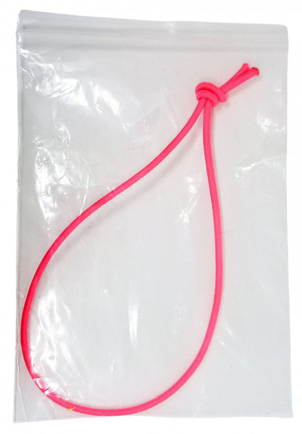 Продается в полиэтиленовом пакете.