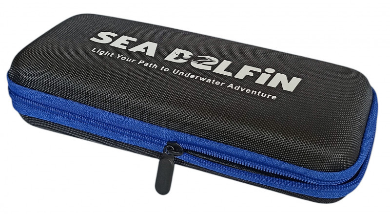 Продается, хранится и перевозится в жестком фирменном боксе производителя.