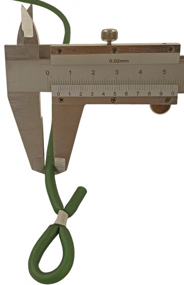 Диаметр трубки буйрепа - около 5мм.
