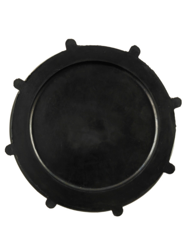 На дне баллона шесть ножек из более плотной резины для лучшей и надежной устойчивости на полу.