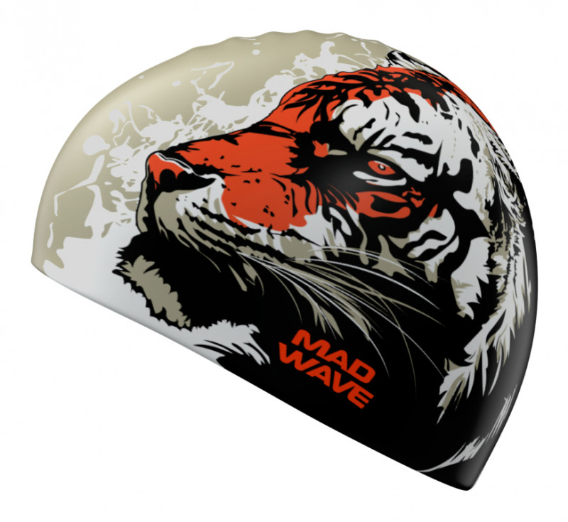 Шапка хорошо тянется, плотно облегает голову, не электризует и не тянет волосы, предотвращая их попадание в глаза и под детали очков или купальника. Универсальный размер шапочки подходит и взрослым, и детям.