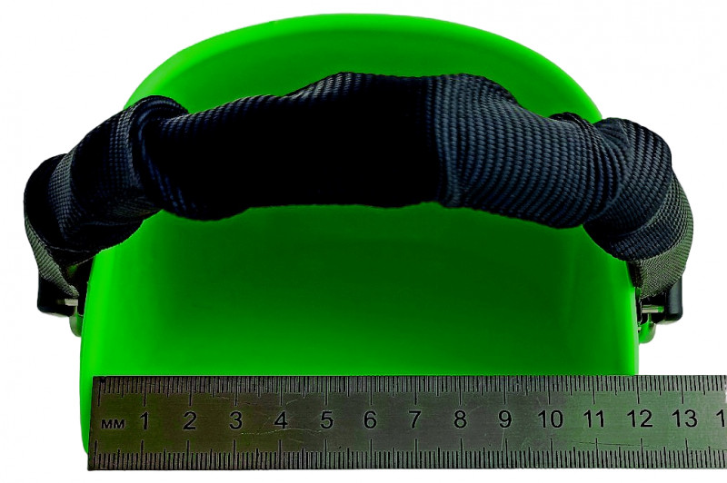 Ширина колоши по основанию размера XL - около 10см., размера XXL - около 11.5см.