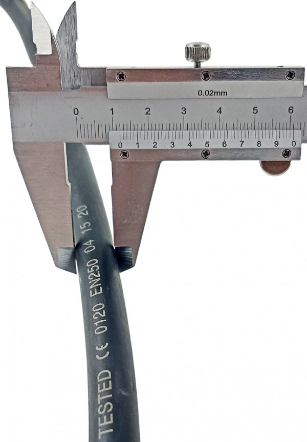 Диаметр шланга - 12мм.