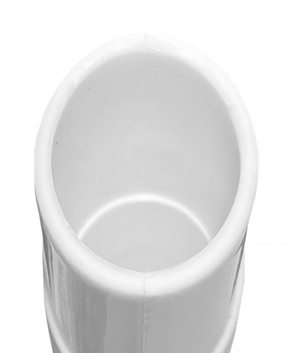 Стандартное верхнее входное отверстие круглого сечения создает минимальное сопротивление дыханию и позволяет устанавливать сухой клапан при необходимости.