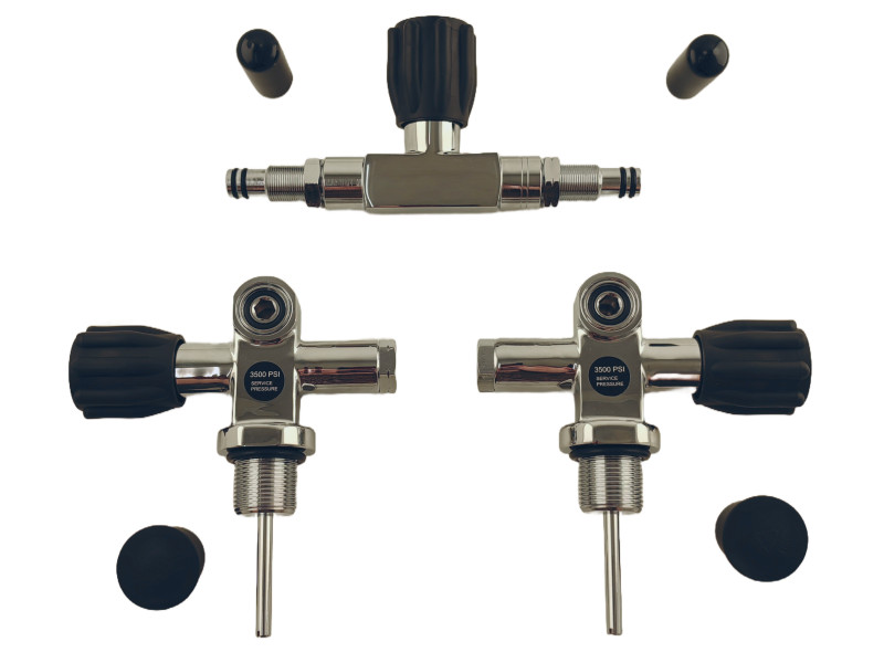 Все резьбовые соединения защищены транспортировочными резиновыми колпачками. Мелочь, а приятно!).