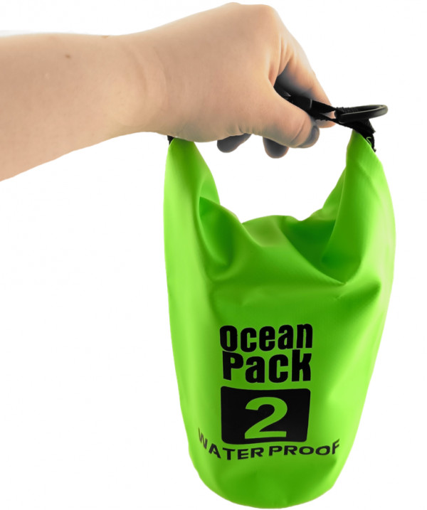 В основном применяется для защиты документов, электроники, одежды от влаги во время сплавов, походов, в дайвинге на лодке. Можно использовать в качестве буя или плавучего контейнера для мелких предметов.