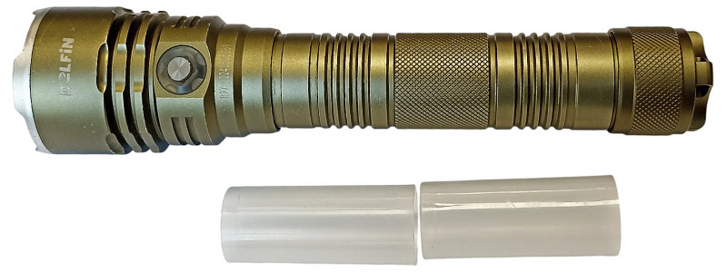 В комплекте два переходника для аккумуляторов «18650».