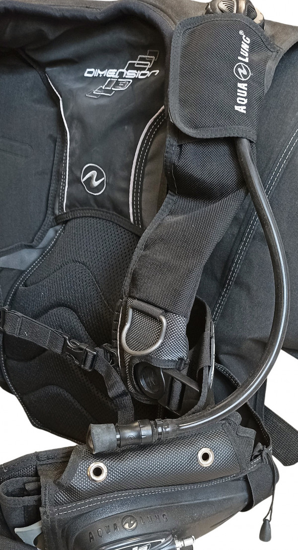 Комплектуется инфлятором с ротовым поддувом.