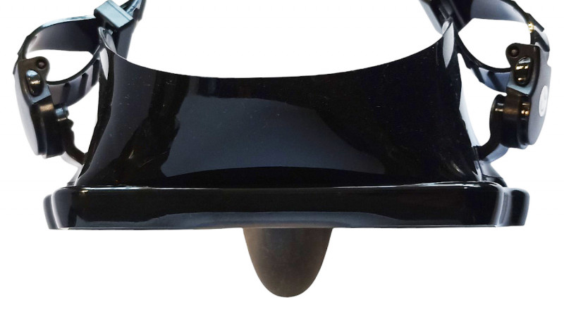 Обтюратор из мягкого гипоаллергенного силикона со средним подмасочным пространством.