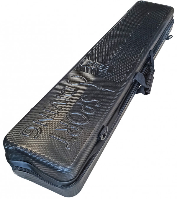 Бывший в употреблении чехол из поликарбоната, специально для фридайверов и морских подводных охотников перевозящих дорогостоящие ласты, состояние удовлетворительное.