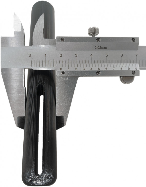Максимальный диаметр палочки - приблизительно 2см.