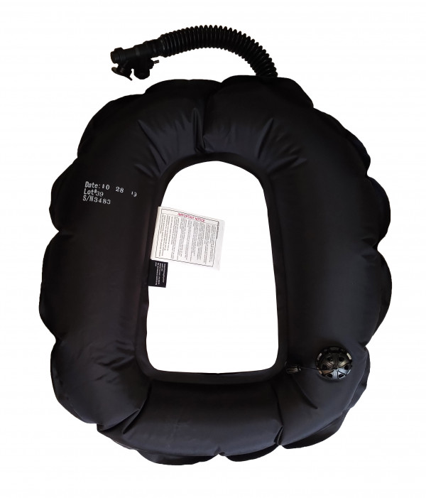 Внутренняя камера выполнена из армированного черного ПВХ, с надежной пайкой швов. На каждом продаваемом крыле имеется заводской шильд со всей технической информацией. Гарантия на камеру от производителя - 5 лет интенсивной эксплуатации.