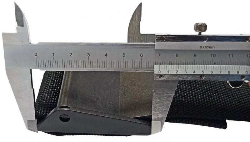 Длина пряжки - 7см.