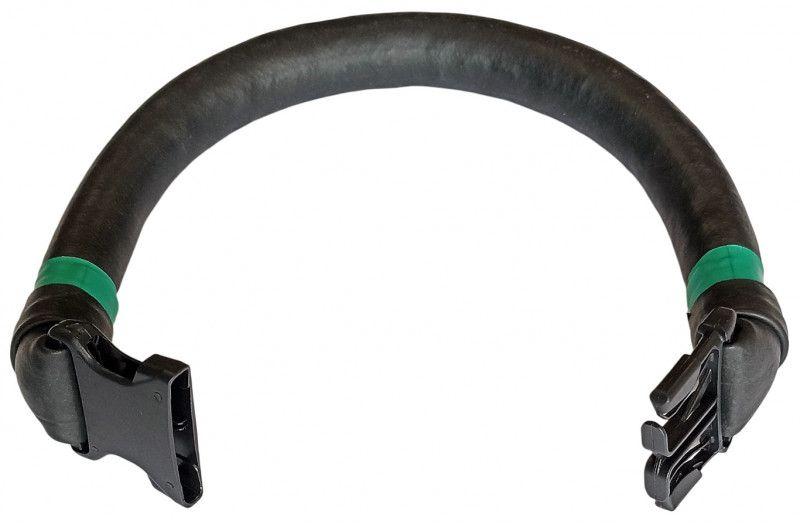 Внутри мелкая дробь, заключенная в достаточно прочную резиновую оболочку.