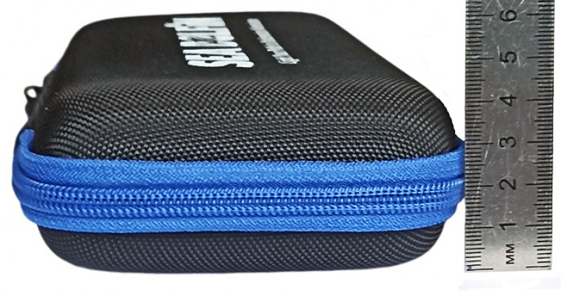 Высота чехла - примерно 4.5см, позволяет хранить фонари с достаточно большим диаметром.