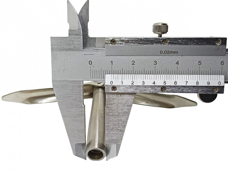Диаметр остова наконечника -1см.
