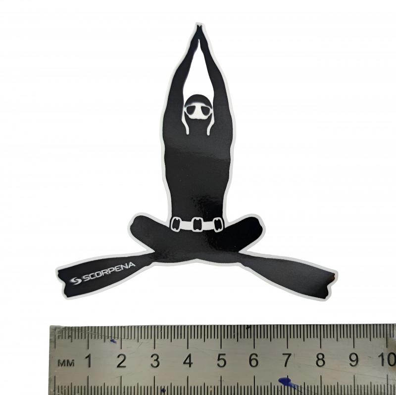 Размер наклейки «Фридайвер» - около 9х9см.