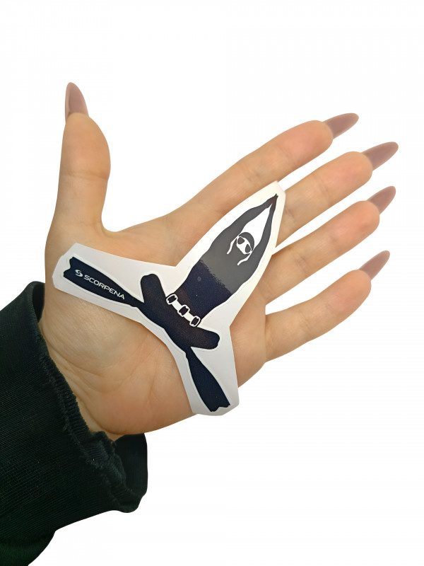 Эти наклейки готовы к десятилетиям приключений, как верный напарник в подводных экспедициях.