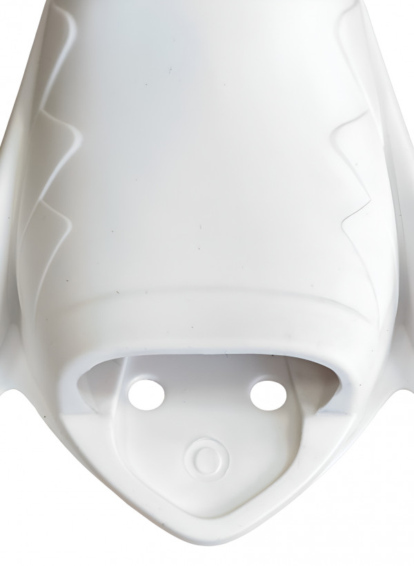 Дренажное отверстие в носке - ваш комфорт при надевании и снятии калош! Крепления доступны как отдельная опция.