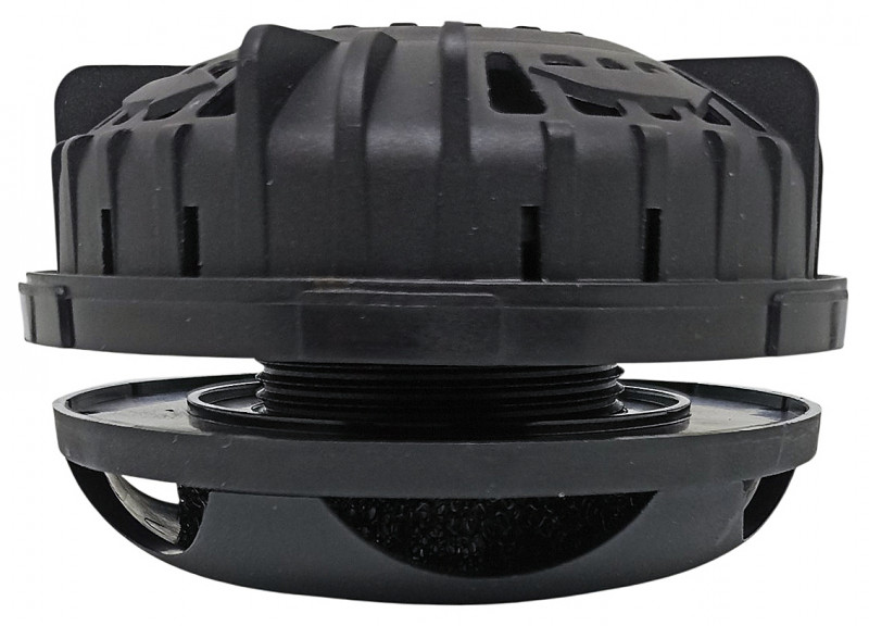 Выступы на крышке клапана позволяют регулировать усилие на подрыв даже в толстых перчатках, что особенно важно в холодной воде, когда точность действий имеет решающее значение.