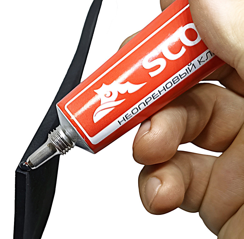 Склеиваемые поверхности необходимо просушить, обезжирить и очистить, затем нанести ровный тонкий слой клея, через 10 минут нанести второй слой, подсушить еще 10 минут и плотно прижать. Максимальная прочность - через 24 часа.