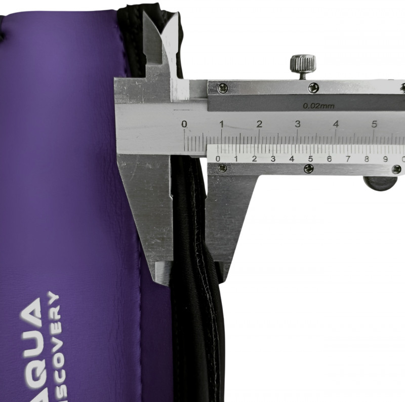 Толщина оголовника в месте соединения липучек приблизительно 1.5см.