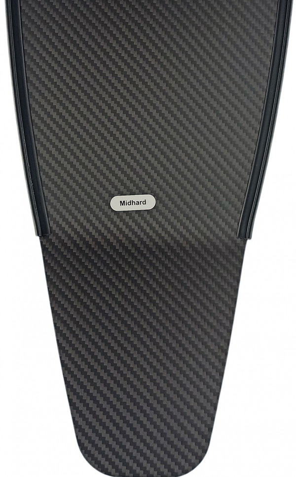 Отверстия под крепления отсутствуют, можно будет просверлить лопасти в нужном месте после установки в калошу.