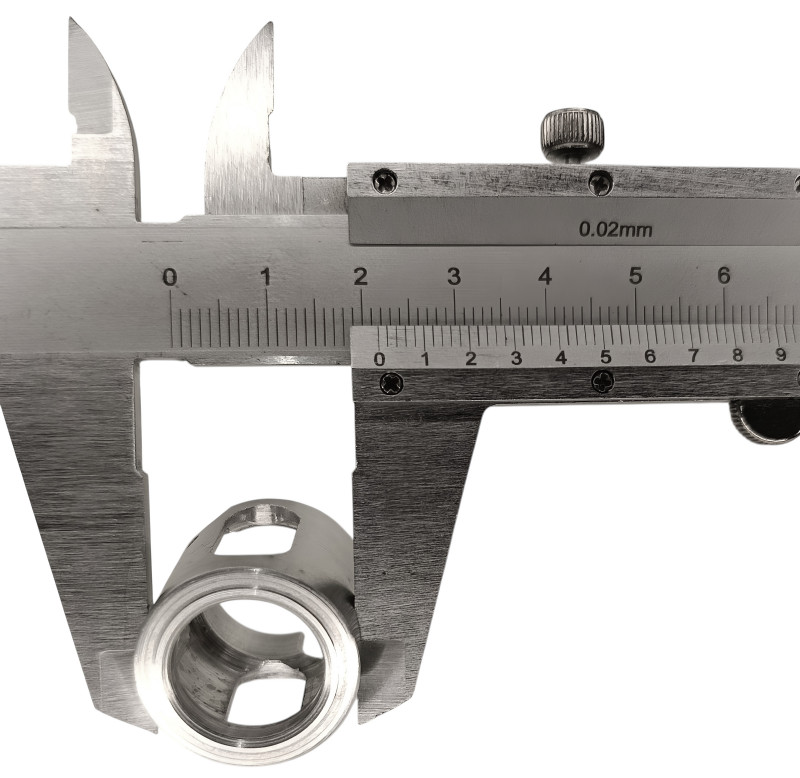 Внешний диаметр - чуть менее 22мм.