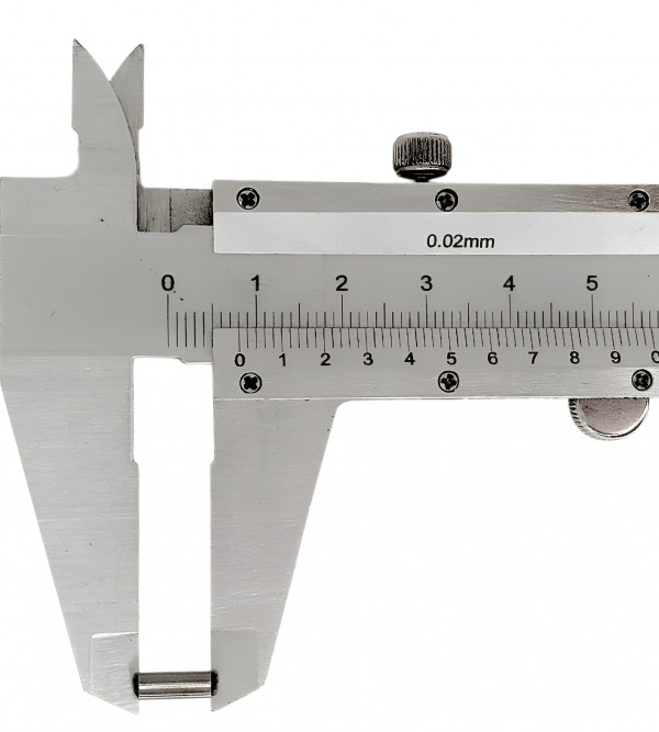 Длина зажима - около 8мм.