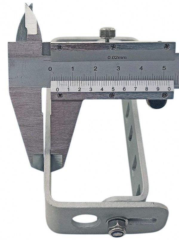 Толщины металла - около 3мм.