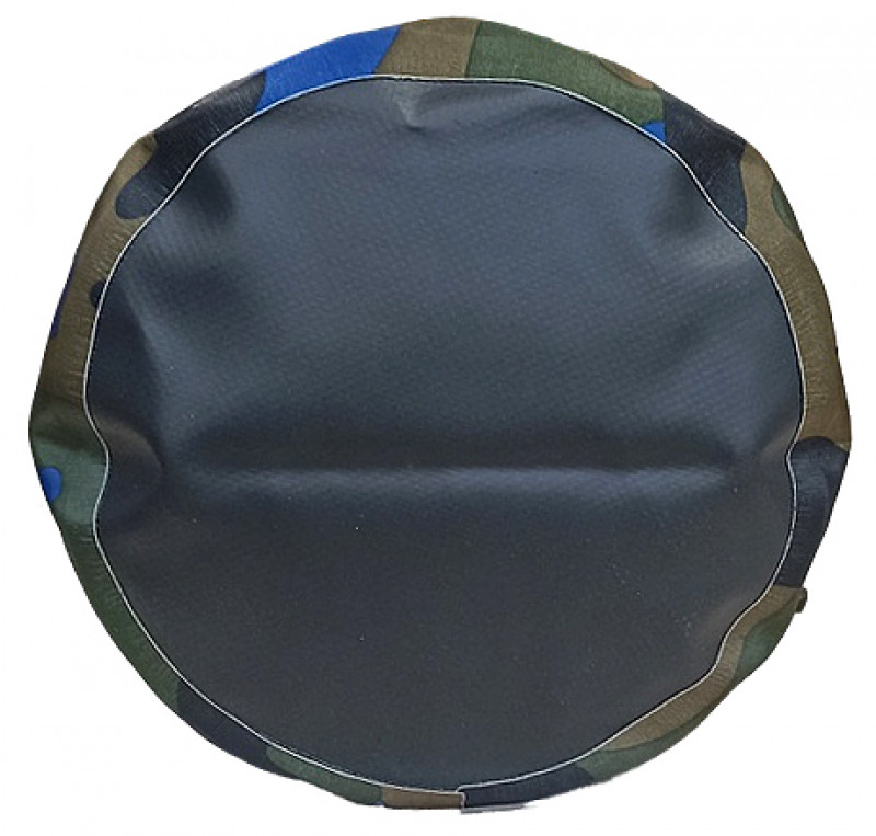 Дно круглого сечения. Диаметр - около 18см.