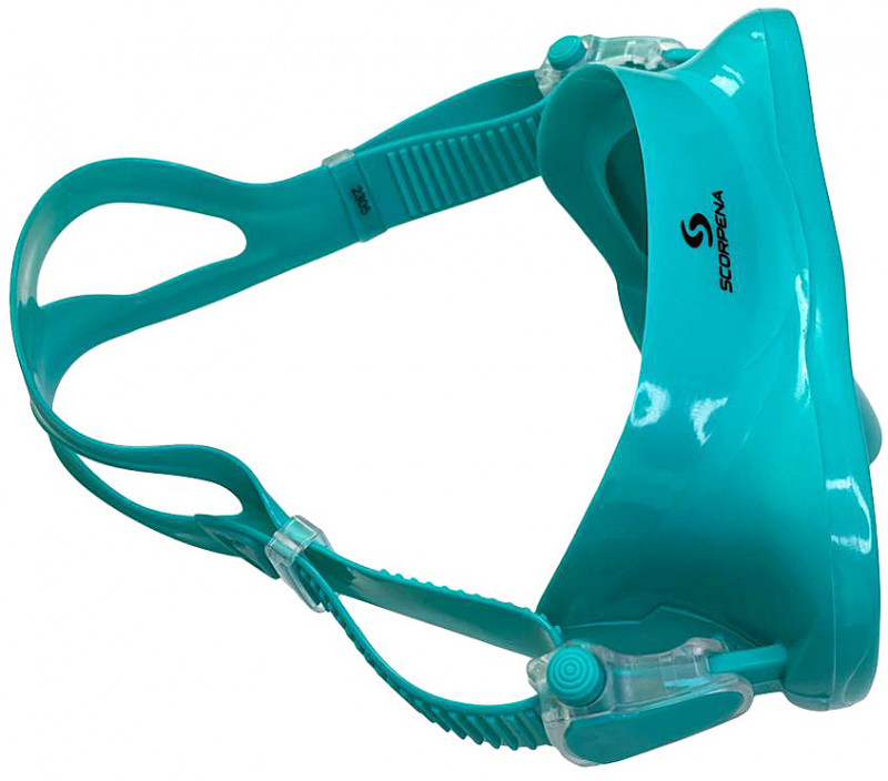 Затылочный ремешок из мягкого силикона надежно удержит маску на вашей голове.